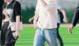 必吃大瓜今日大瓜 吃瓜爆料每日大赛最新动态 探花美女哭了,必吃大瓜揭秘最新大赛幕后故事